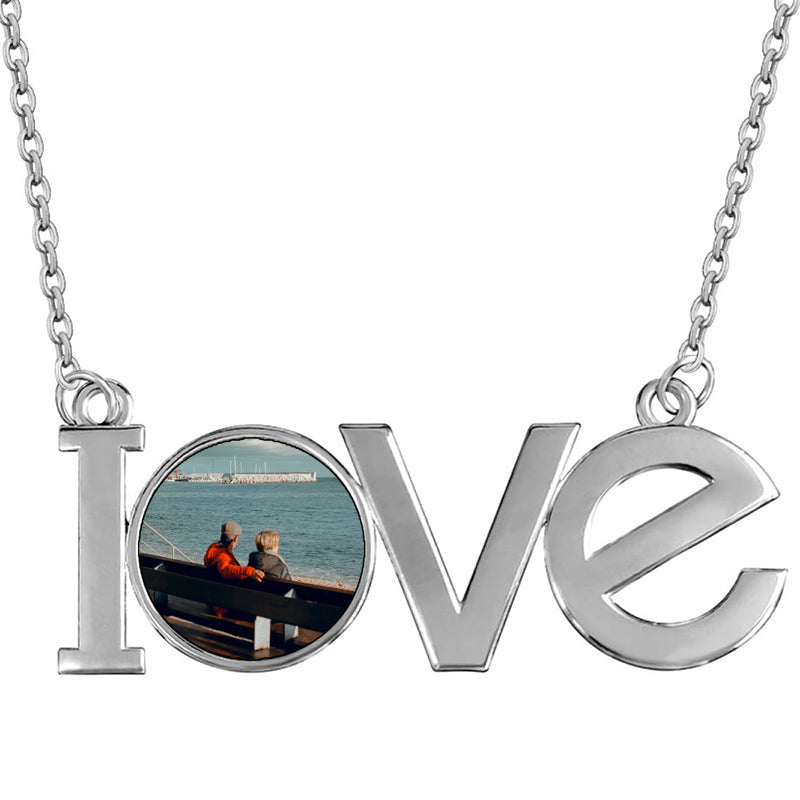 Custom Name Necklace: Personalized Nameplate Pendant