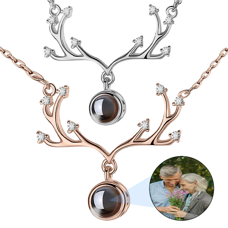 Personalized Photo Necklace Engraved Heart Shaped Memorial Necklace Customized Picture Necklaces for Mom Grandma Women