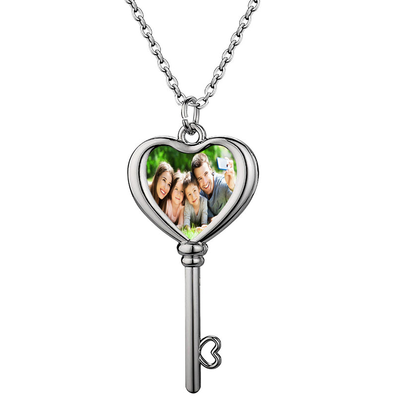 / / Solid Personalized Name Necklace Custom Birthstone Necklace Personalized Nameplate Jewelry Customized Gift for Women