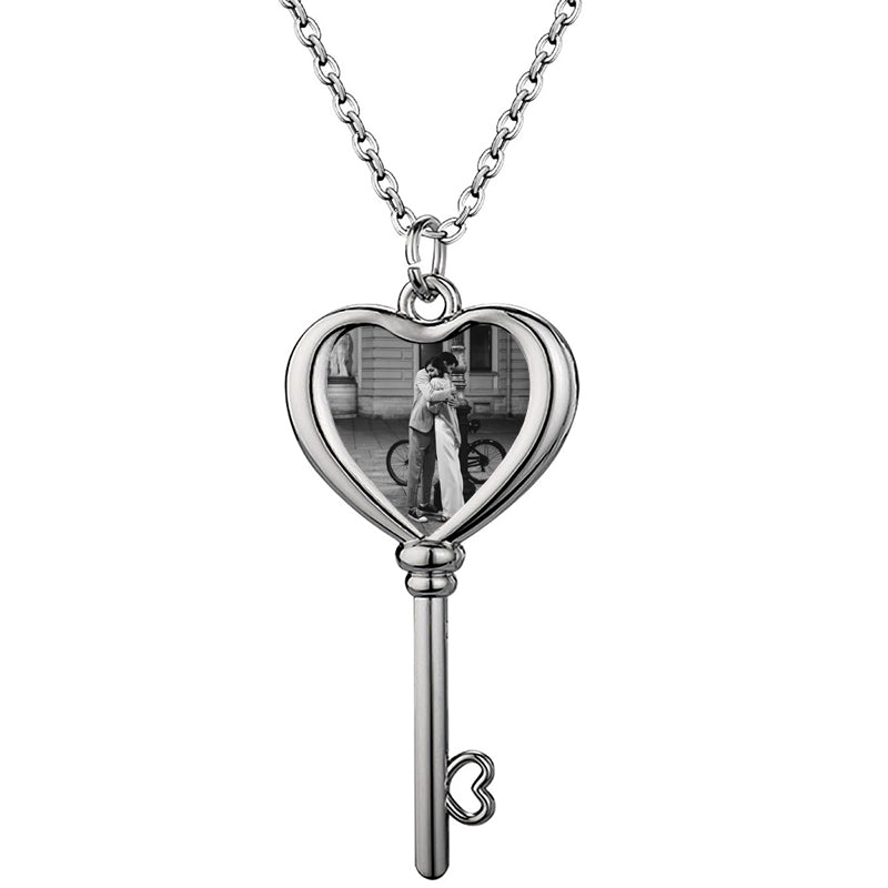 Bride Pearl Beaded Necklace with Extension Chain, Adjustable Pearl Strand Necklace Wedding Gifts Bride Nameplate Attractive Bride Pearl Jewelry Favors for Bridal Shower Party Decorations